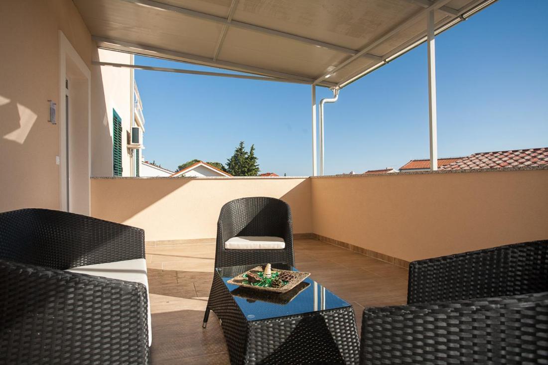 Apartments Tm Крк Екстер'єр фото