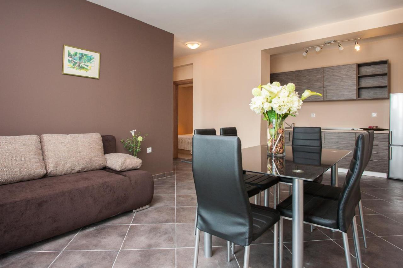 Apartments Tm Крк Екстер'єр фото