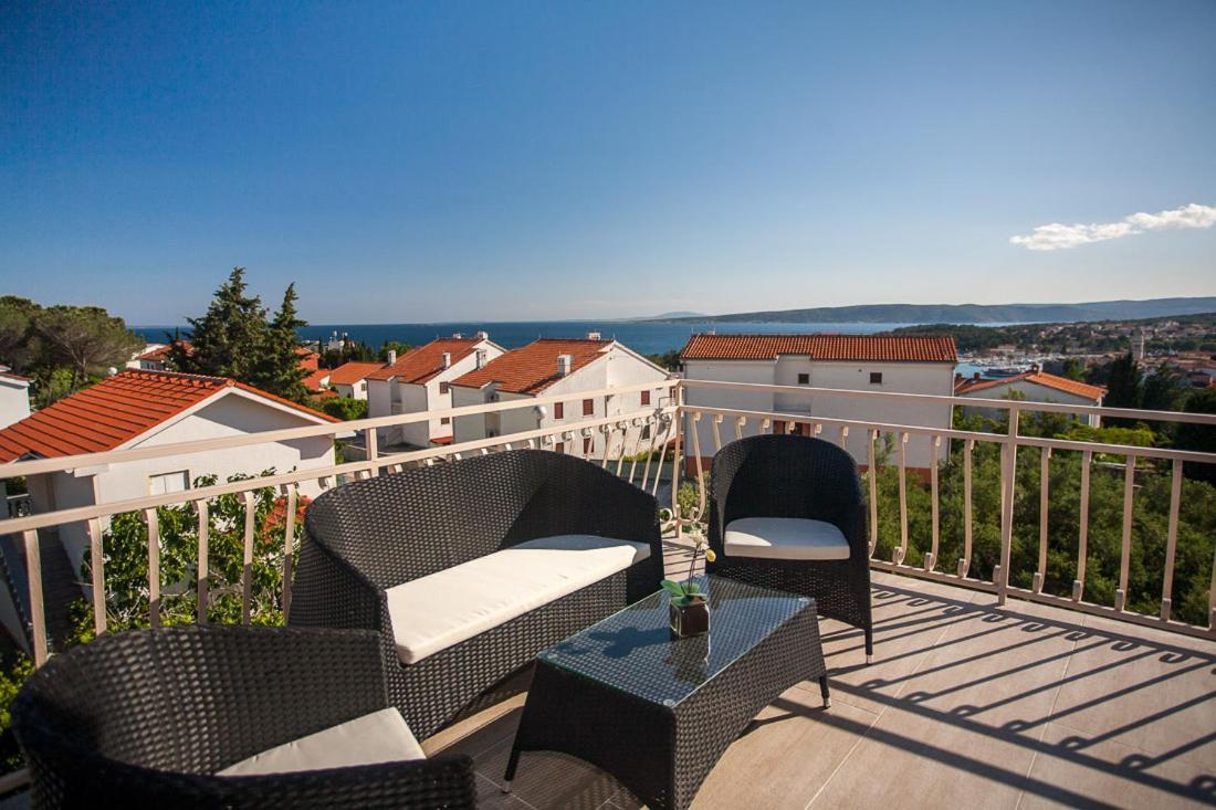 Apartments Tm Крк Екстер'єр фото