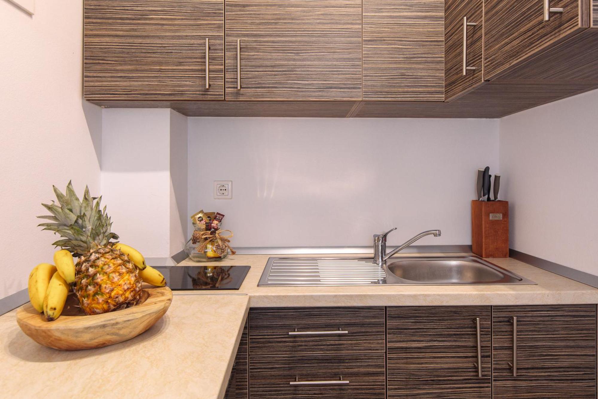 Apartments Tm Крк Екстер'єр фото