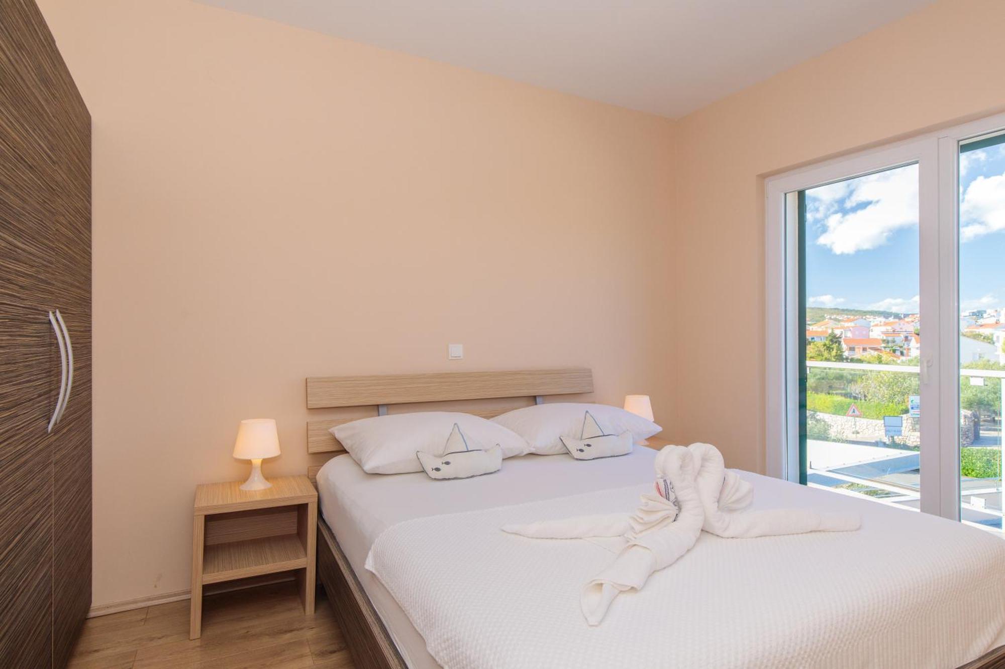 Apartments Tm Крк Екстер'єр фото