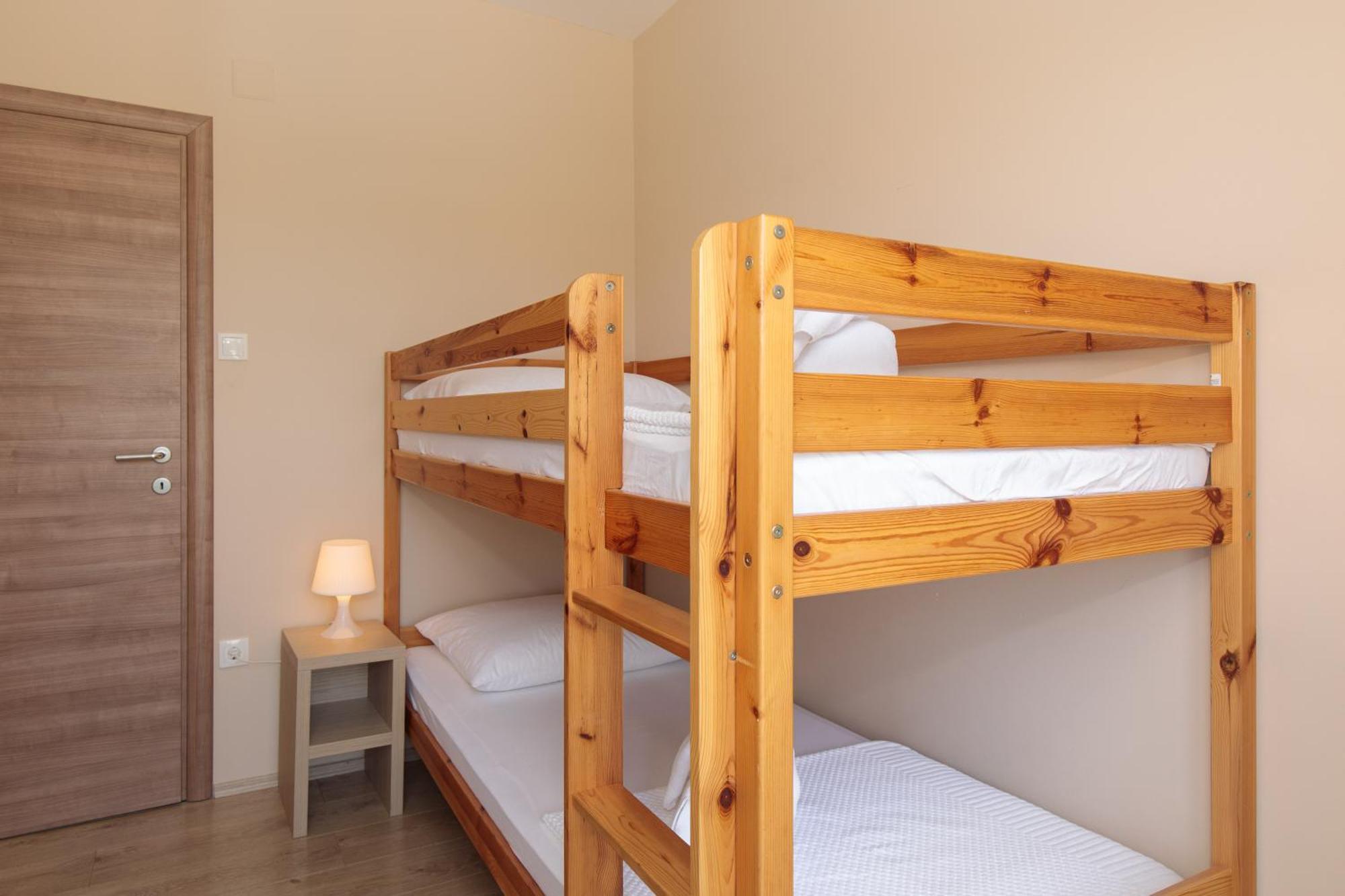 Apartments Tm Крк Екстер'єр фото