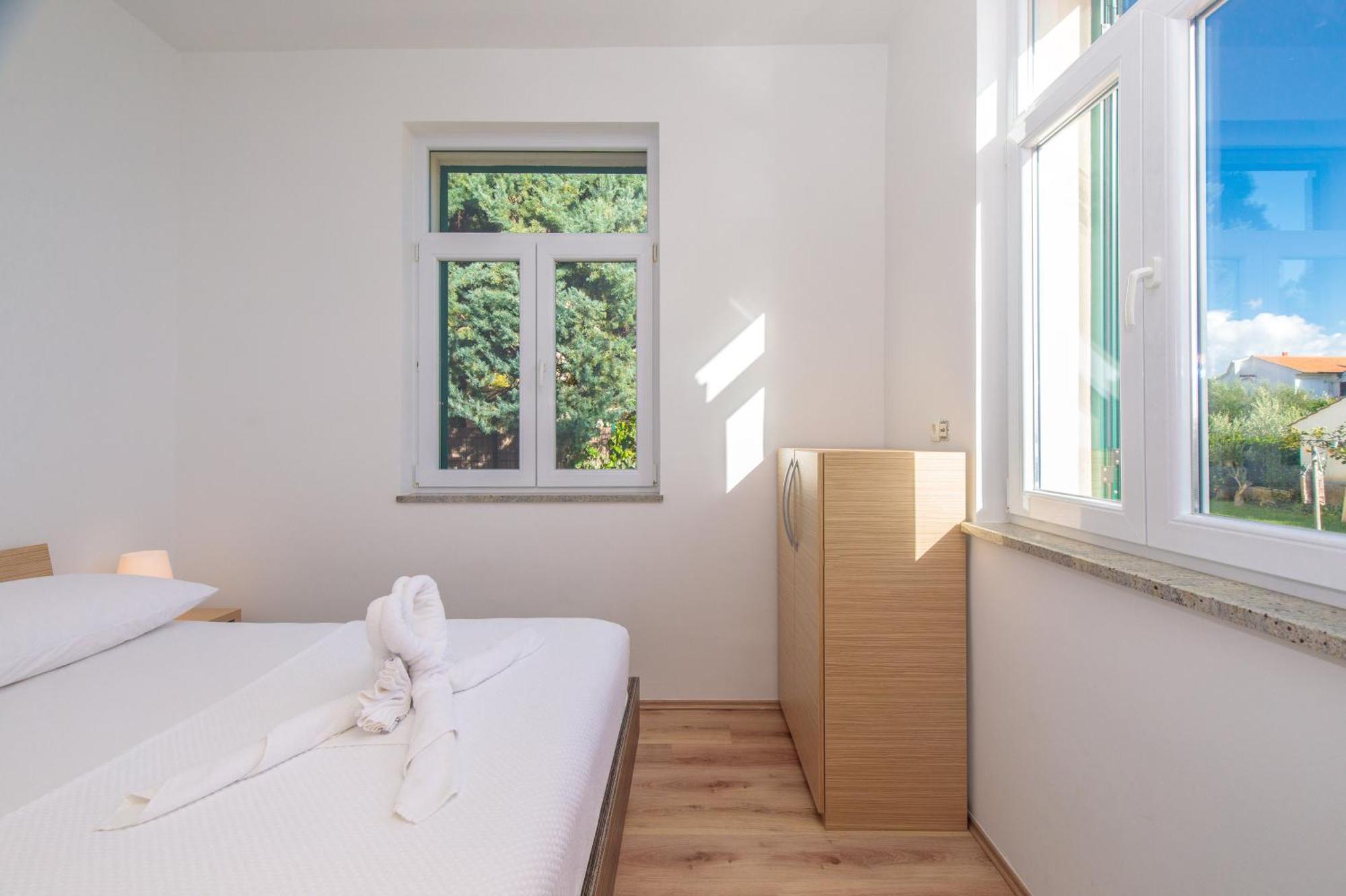 Apartments Tm Крк Екстер'єр фото